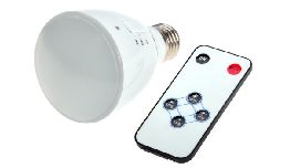 LAMPE MULTIFONCTION RECHARGEABLE LED 220 V AVEC TELECOMMANDE